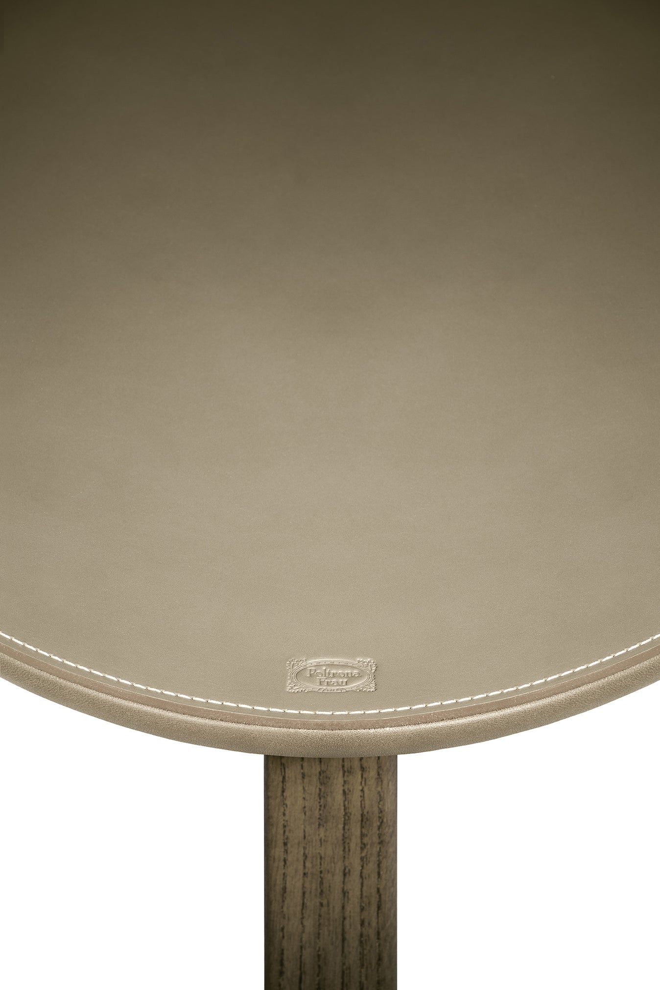 Fidelio Small Table Ø45Cm