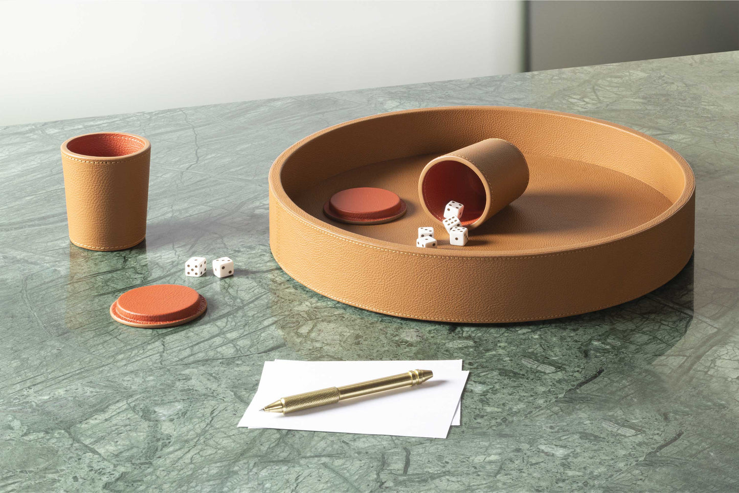 poltrona frau games dice set