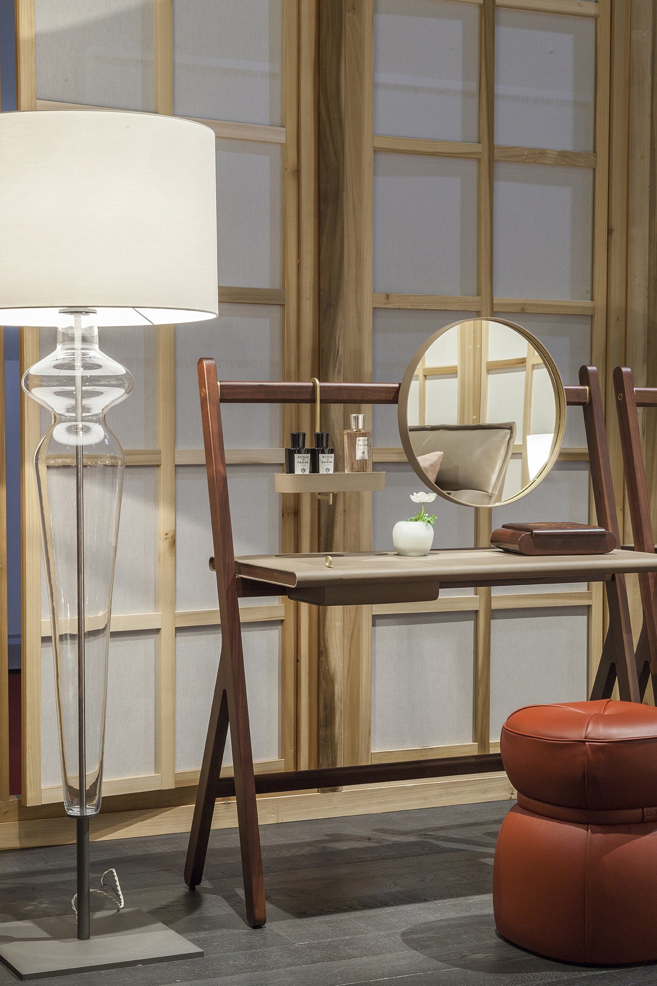 poltrona frau ren dressing table