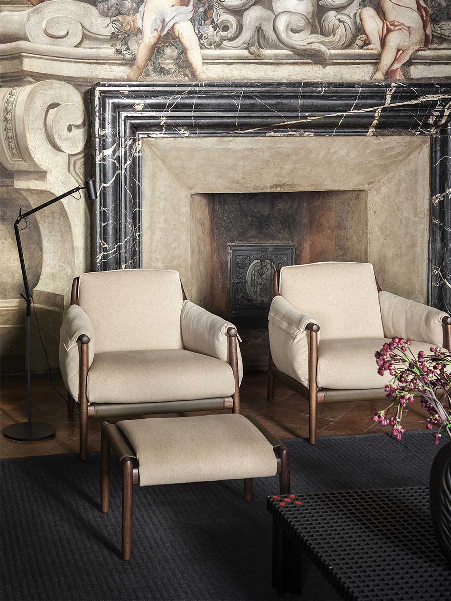 Times Lounge Ottoman
