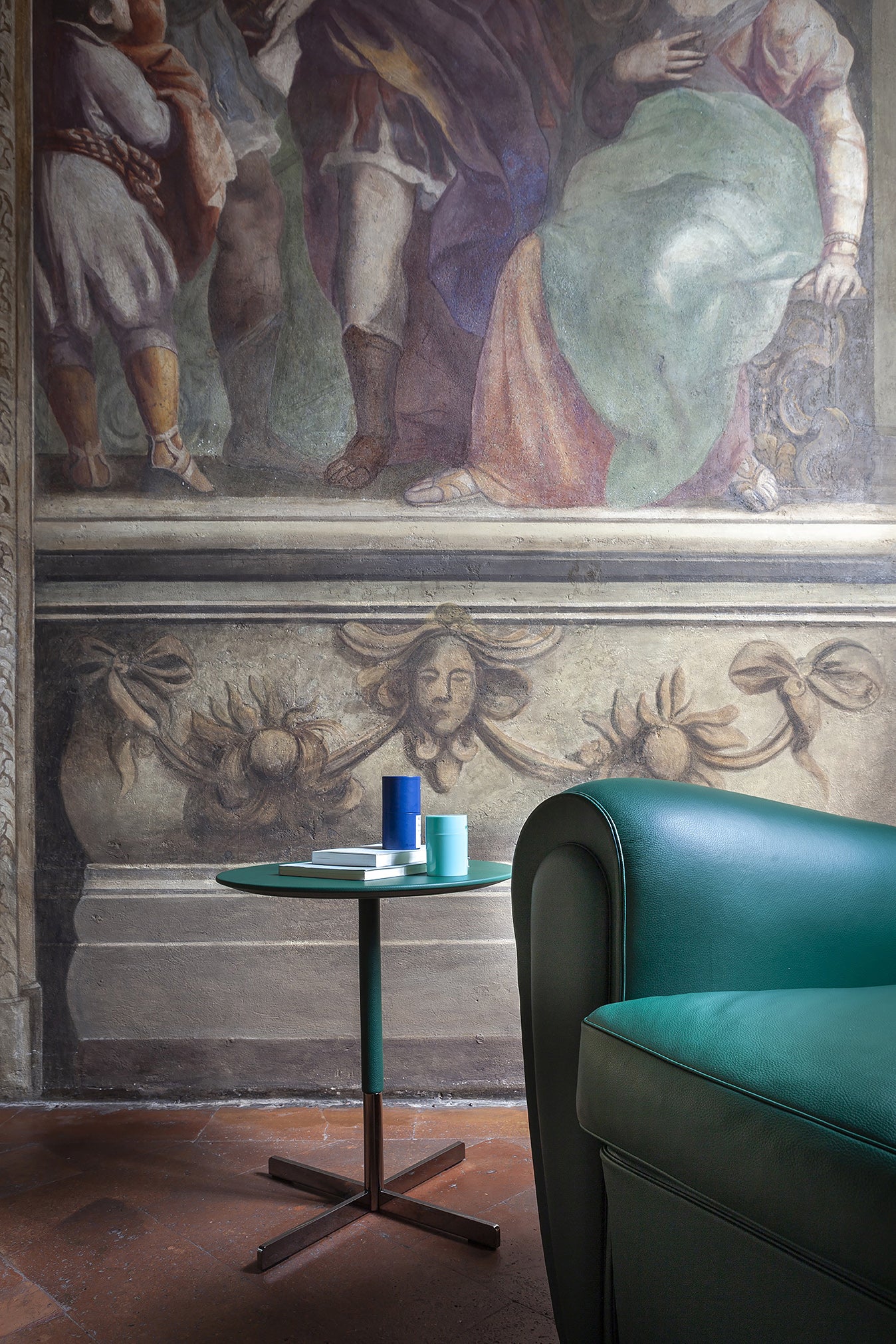 Vanity Fair Xc Armchair