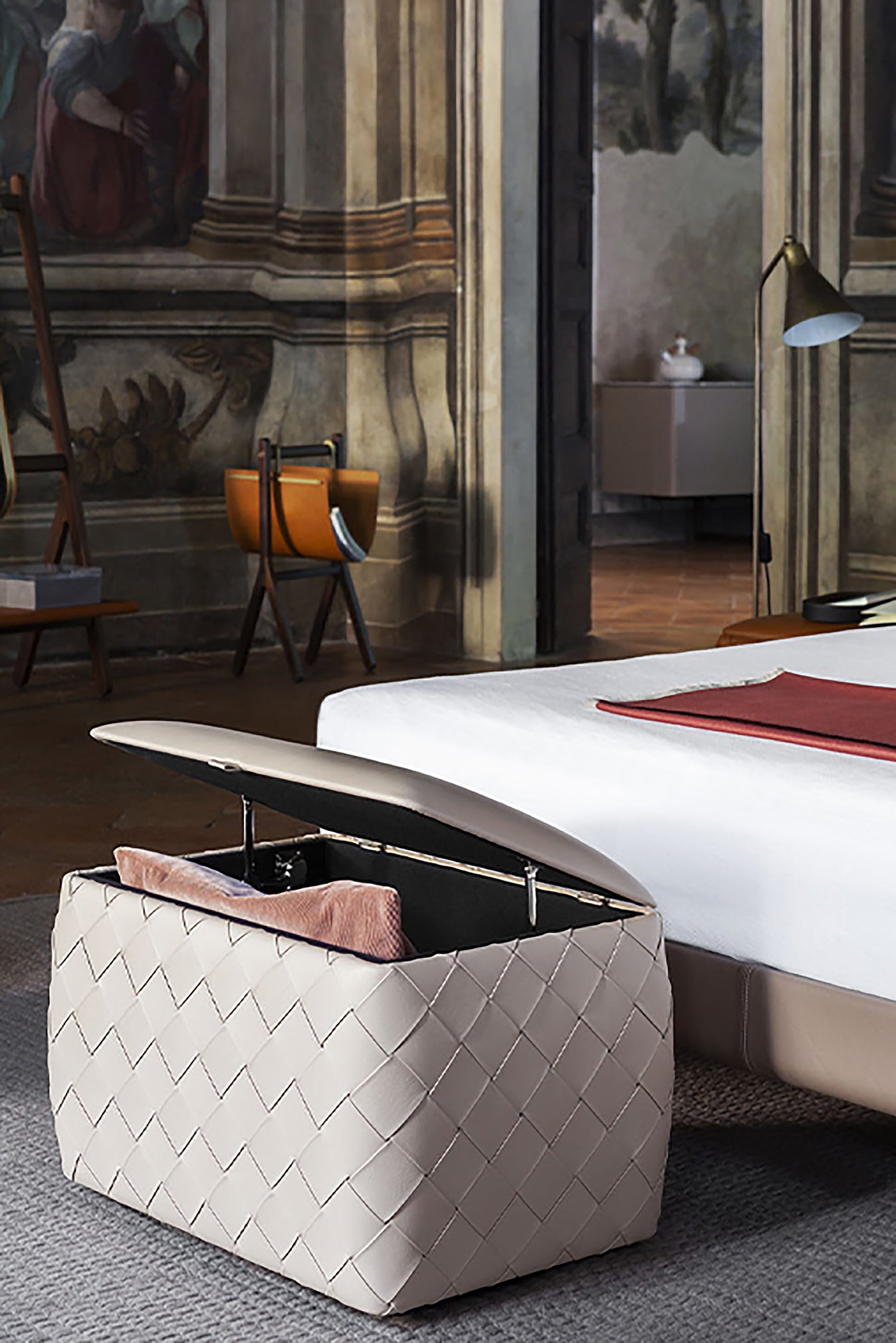 Grant Ottoman - 65X45Cm