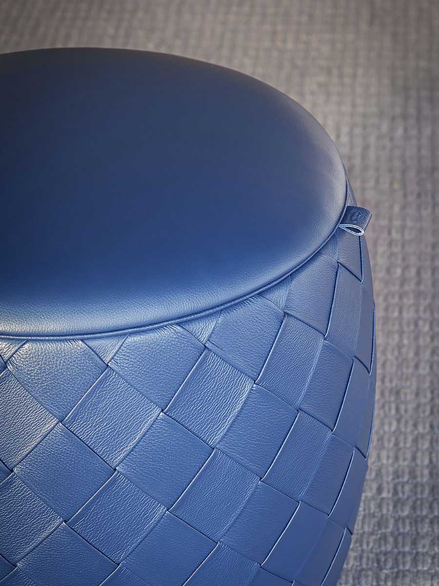 Grant Ottoman Ø46Cm