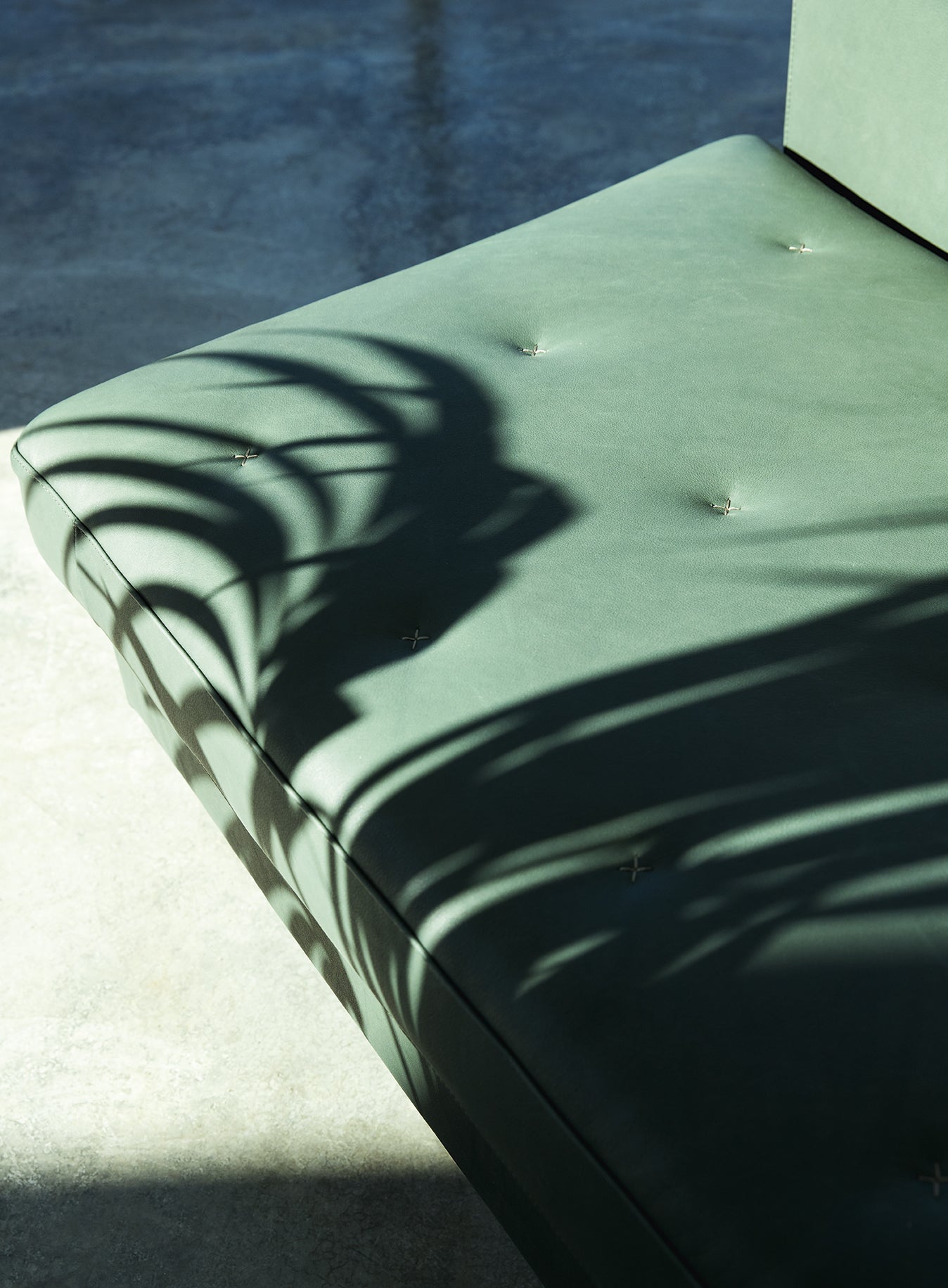 Kennedee Sofa