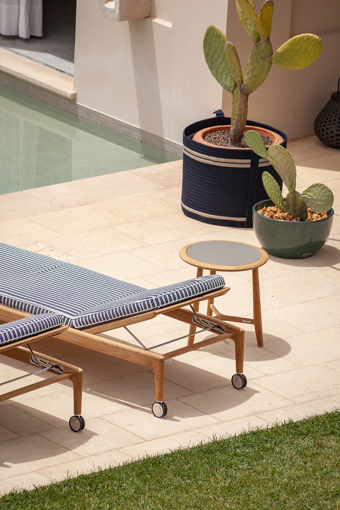 poltrona frau the secret garden sunbed