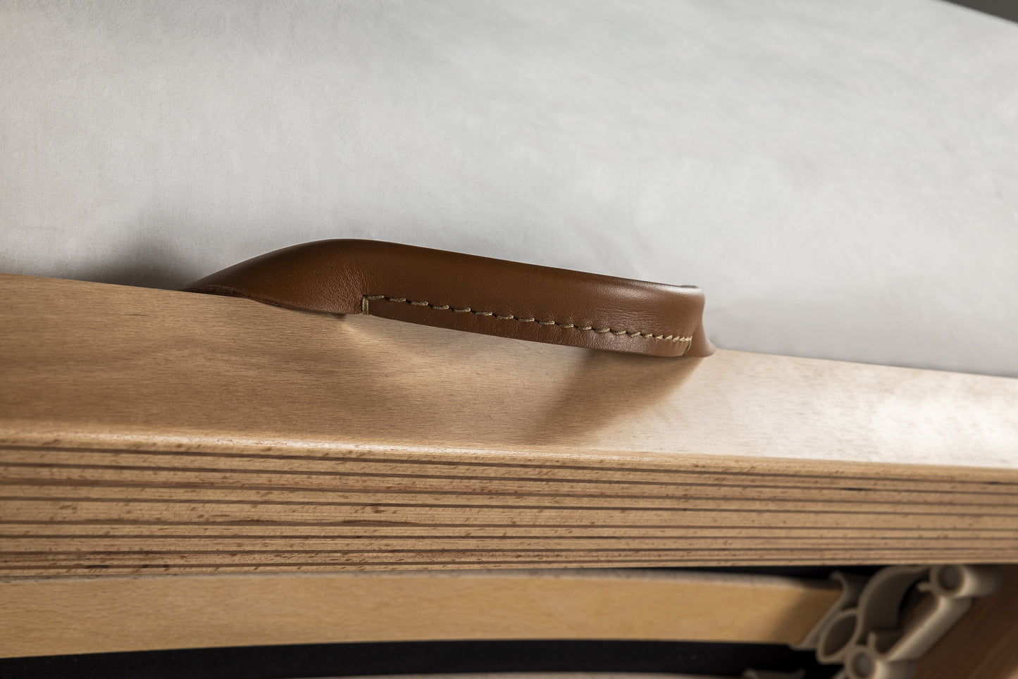 poltrona frau ferdinandea bed with storage