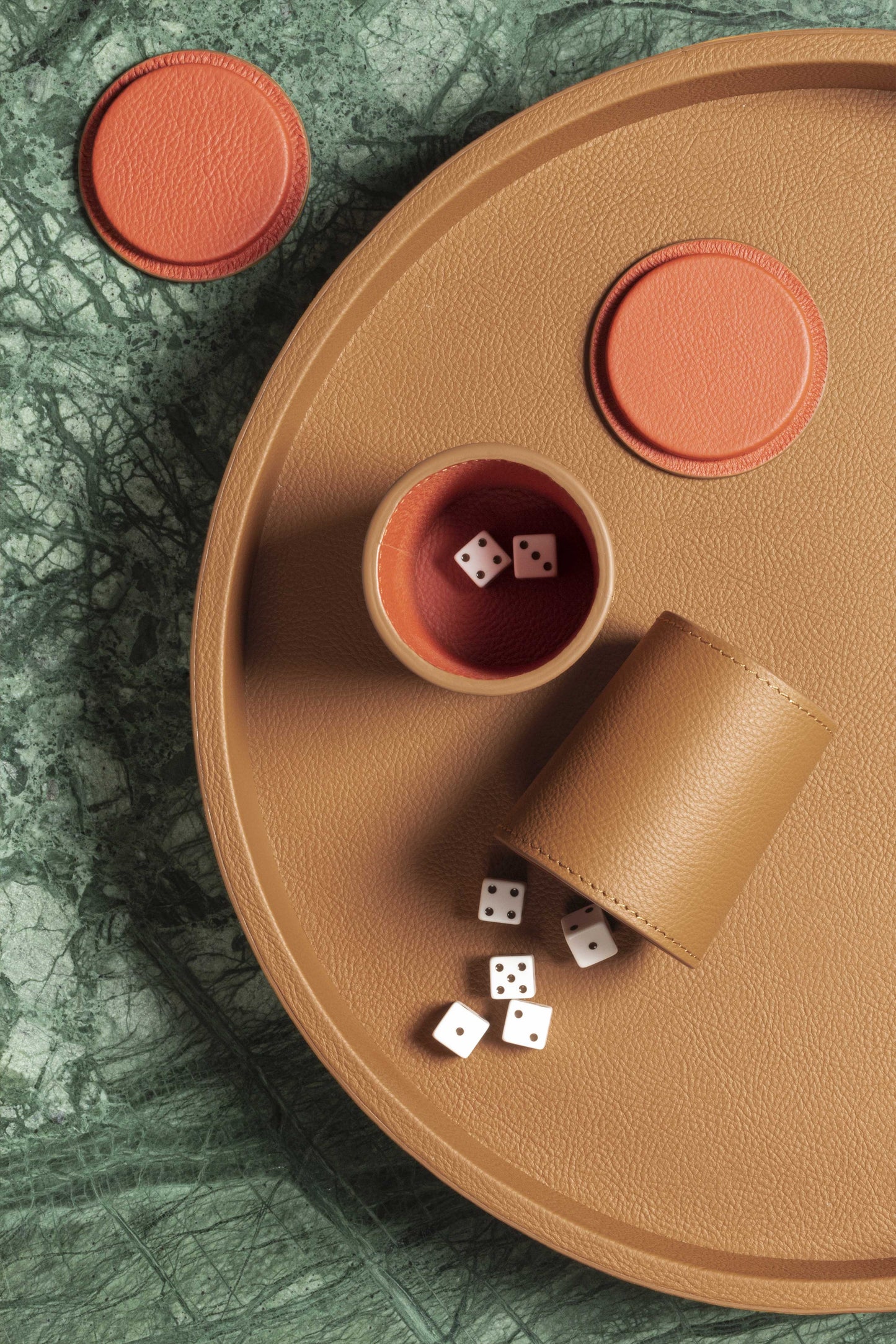 poltrona frau games dice set
