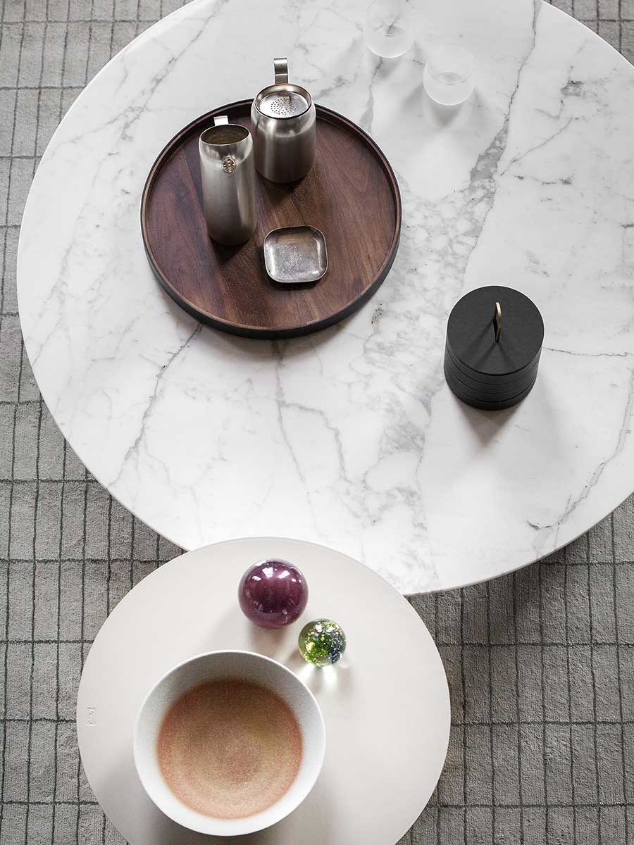 poltrona frau ilary wood base coffee table