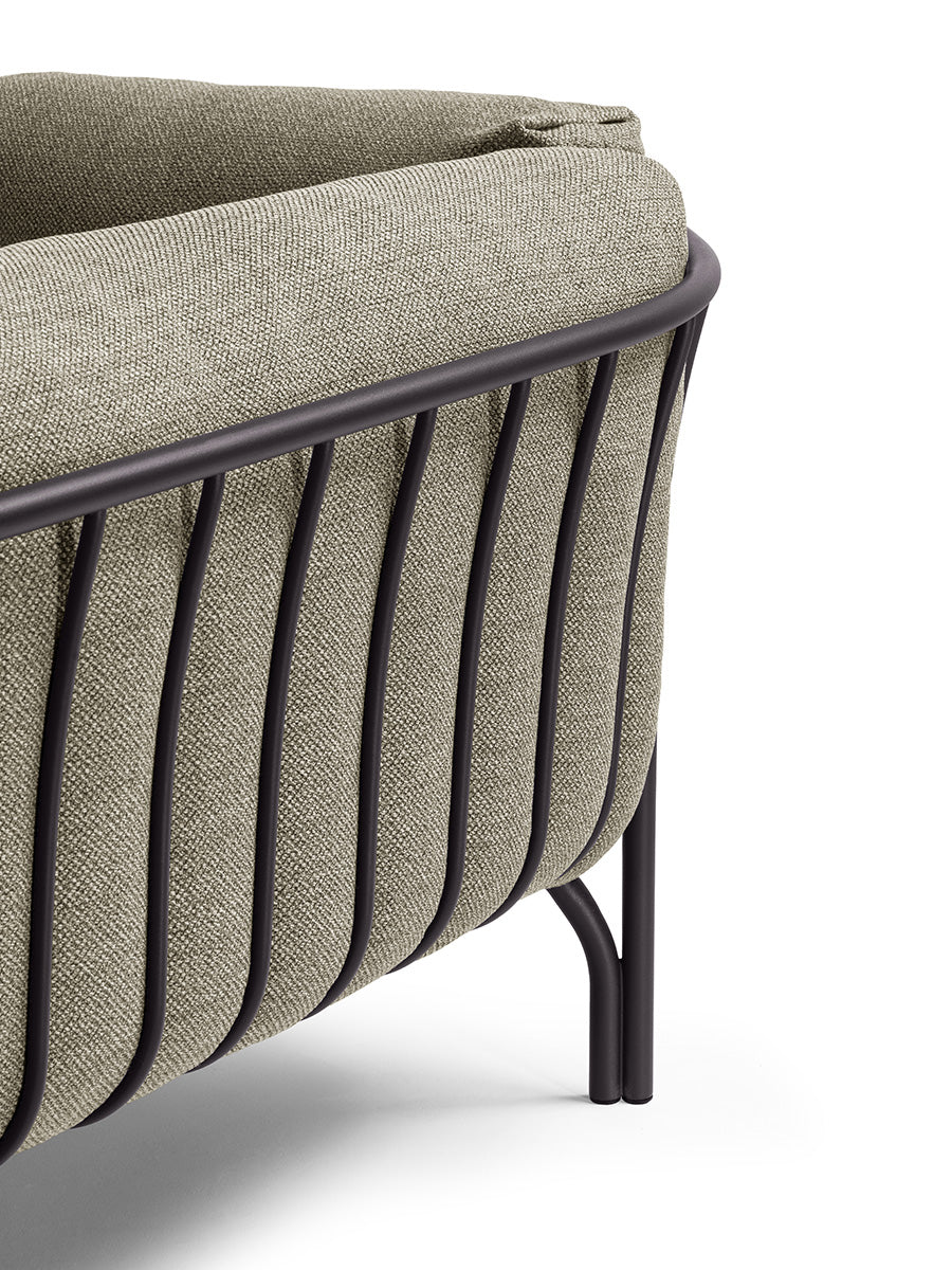 poltrona frau mirabell sofa