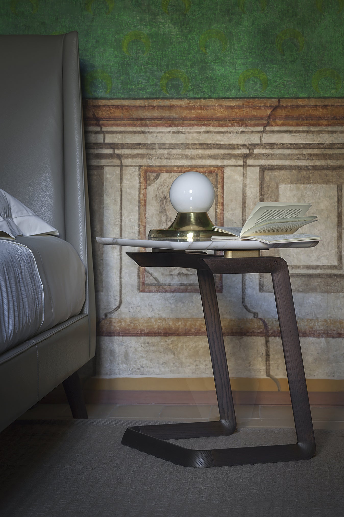 poltrona frau suzie wong bed