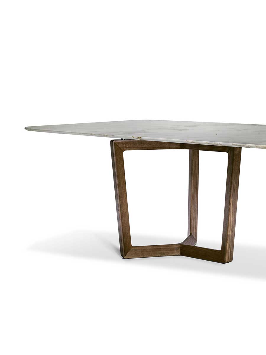 Bolero Ravel Table