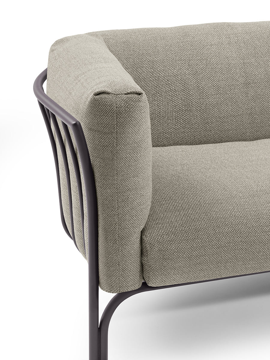poltrona frau mirabell sofa