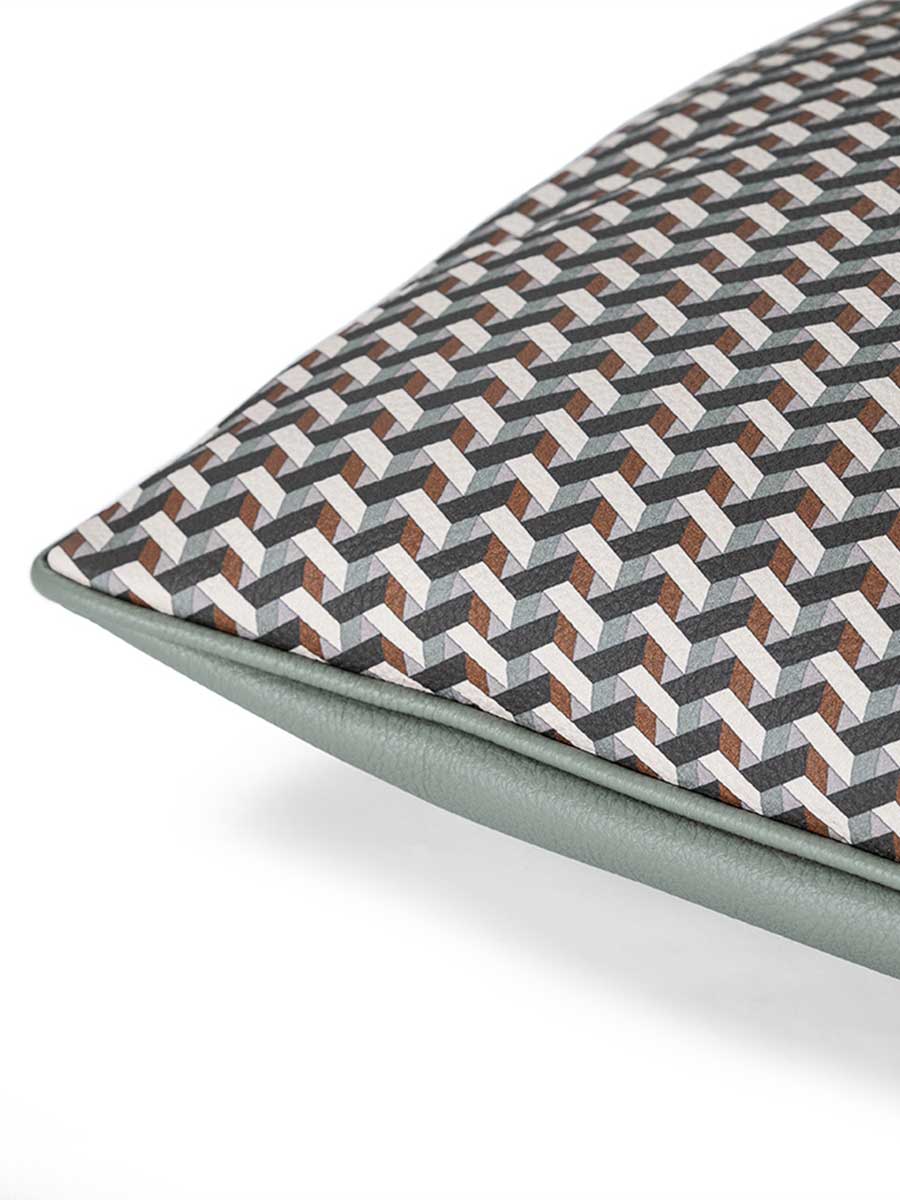 Gli Oggetti Motif Weavers Decorative Cushions