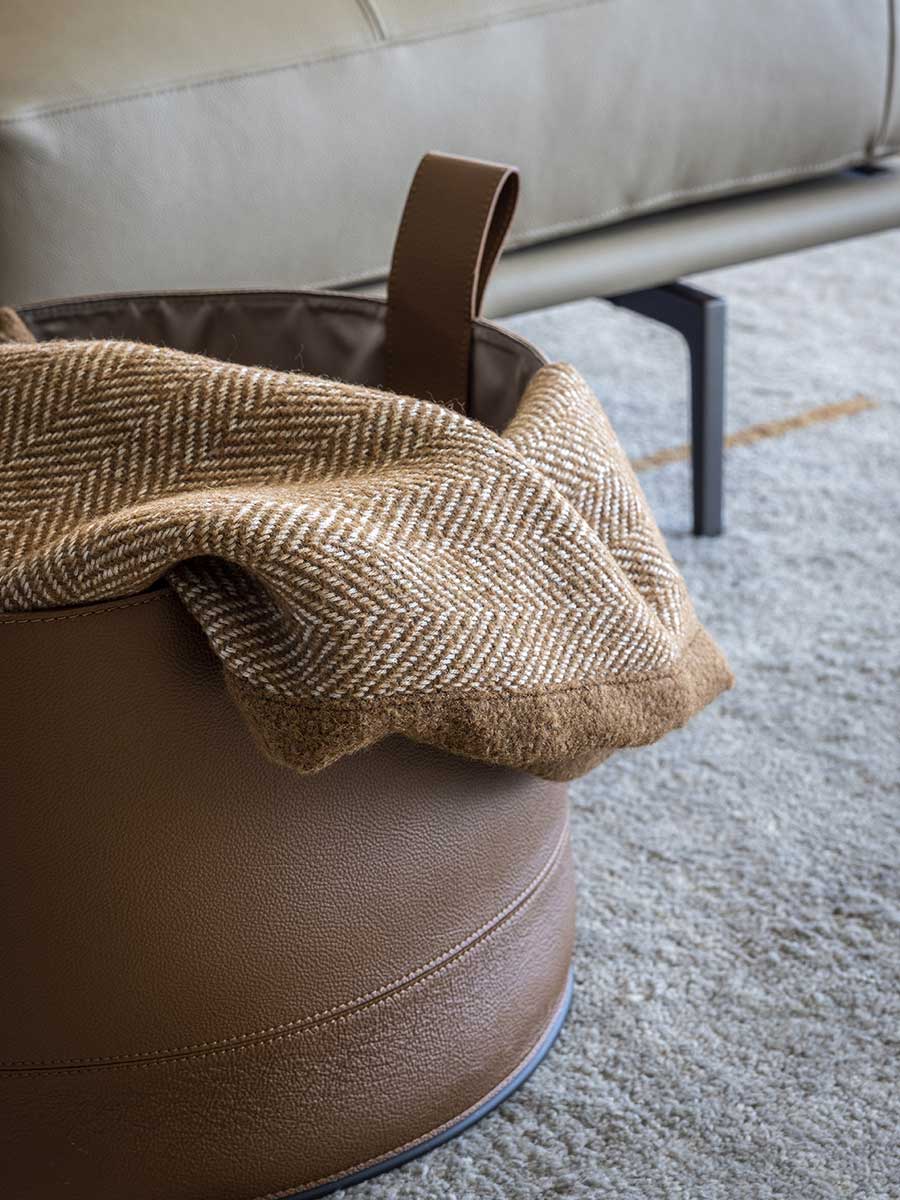 poltrona frau leather basket