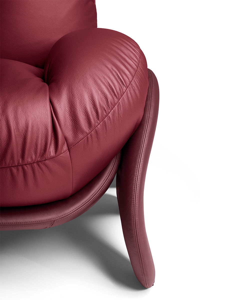 poltrona frau squash armchair