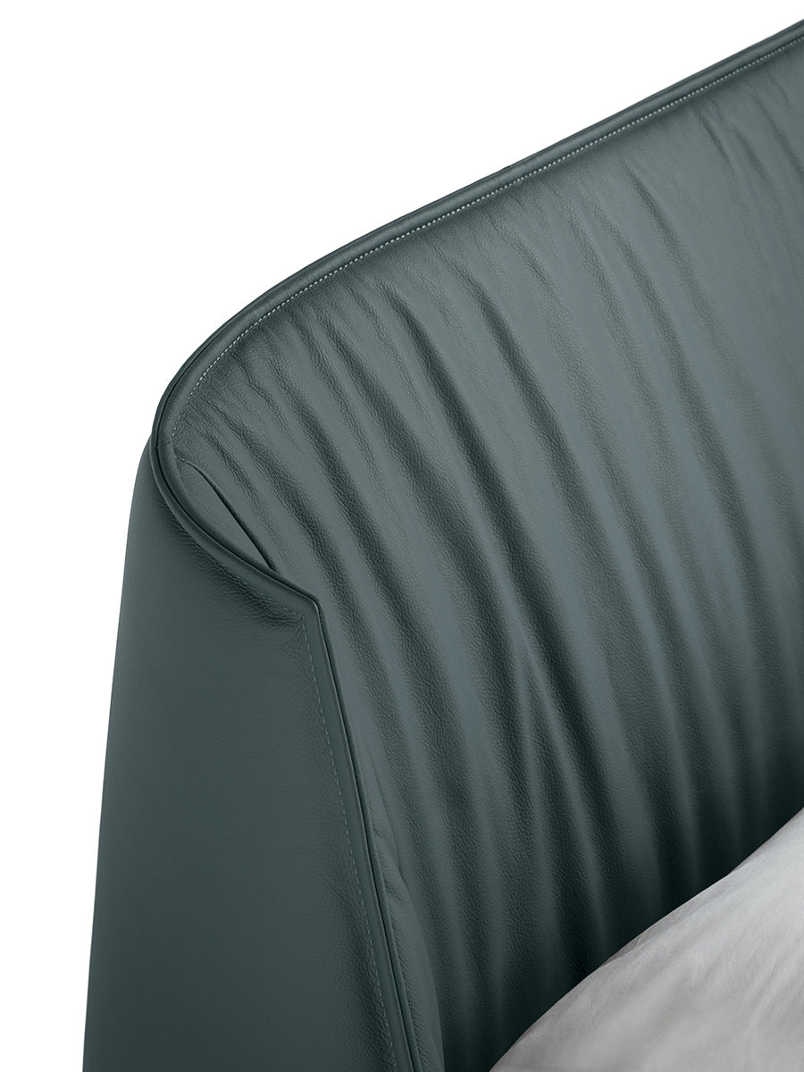 poltrona frau archibald bed