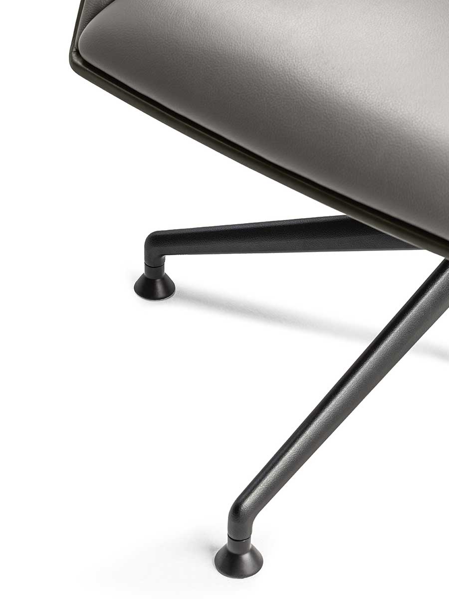 Cercle Visitor Chair