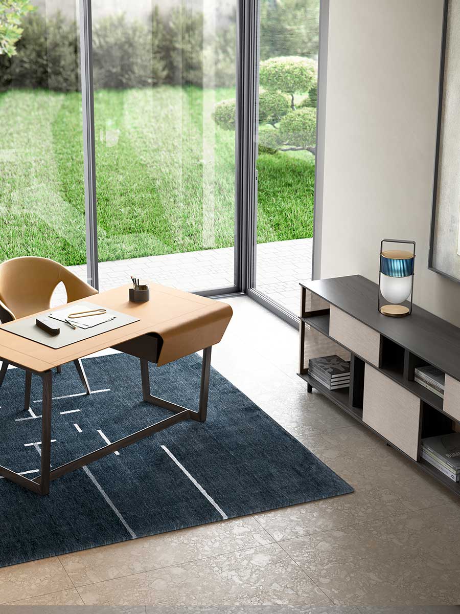 Xi Table Lamp