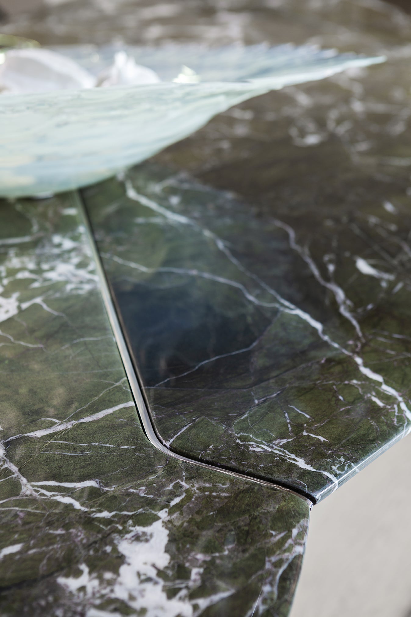 Infinito Table