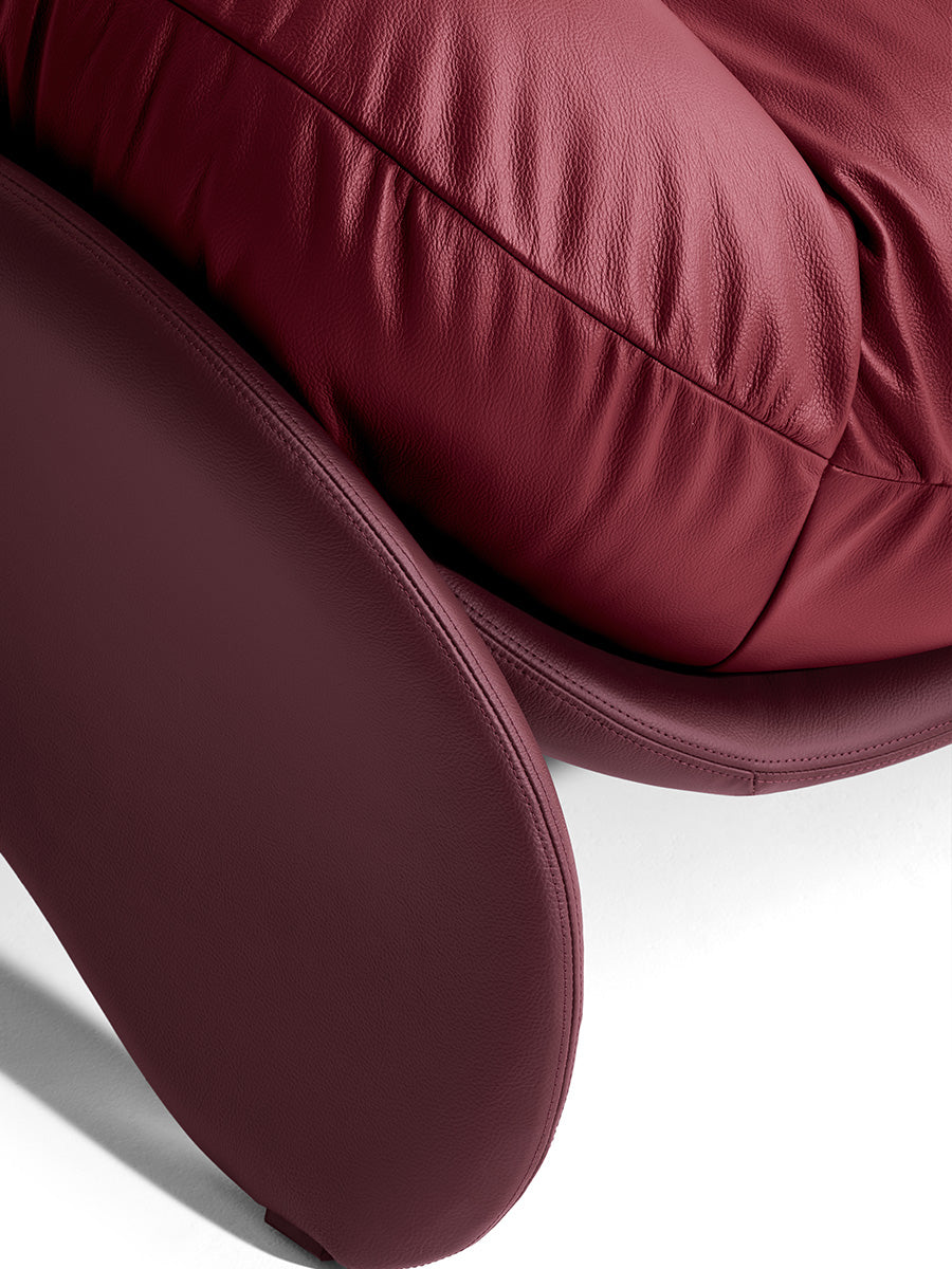 poltrona frau squash armchair