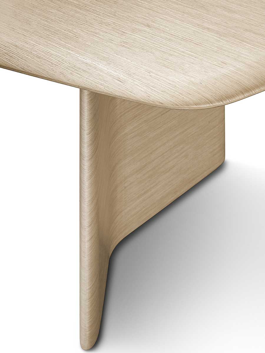poltrona frau trust iconic desk