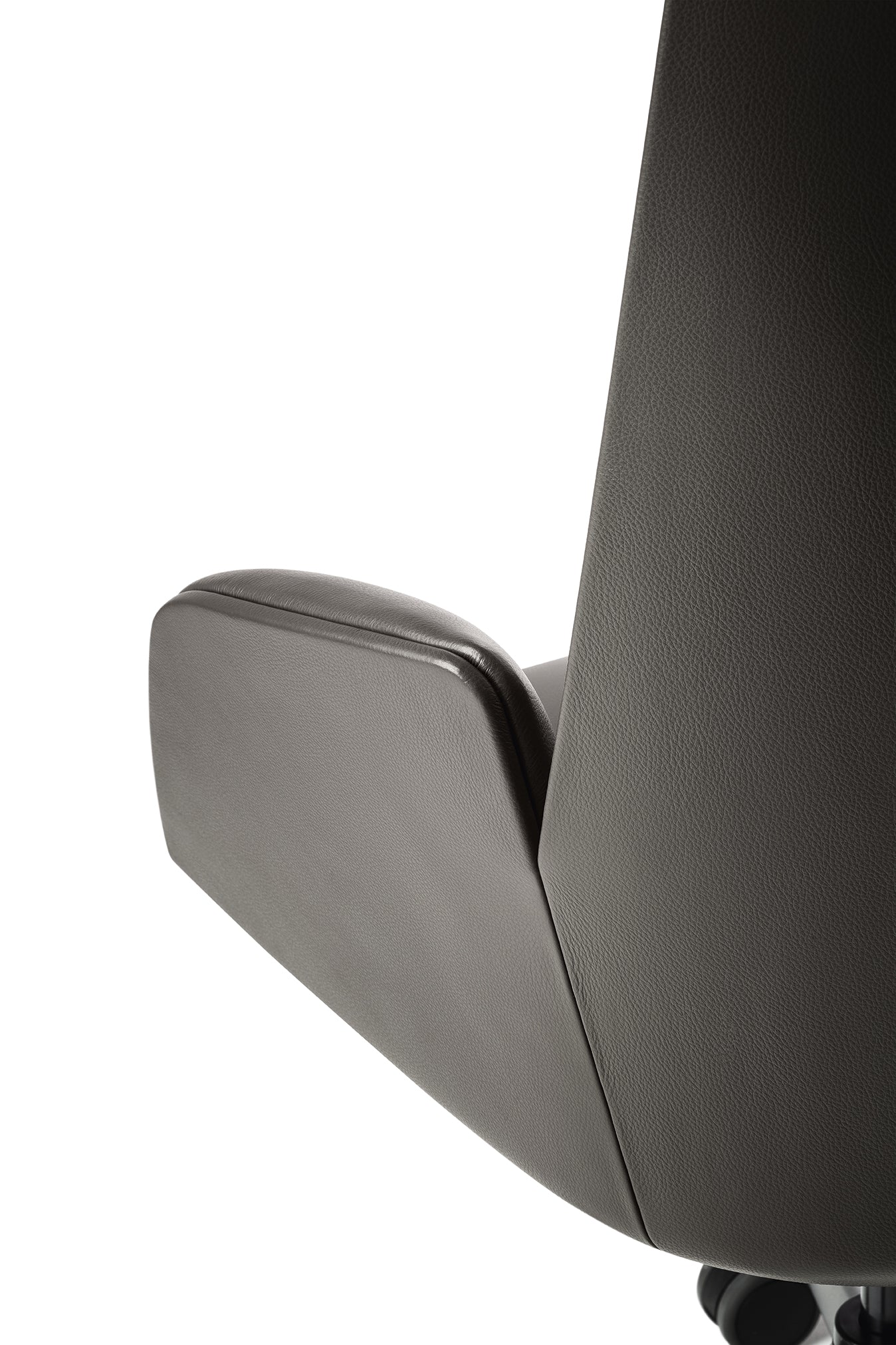 poltrona frau cercle office chair