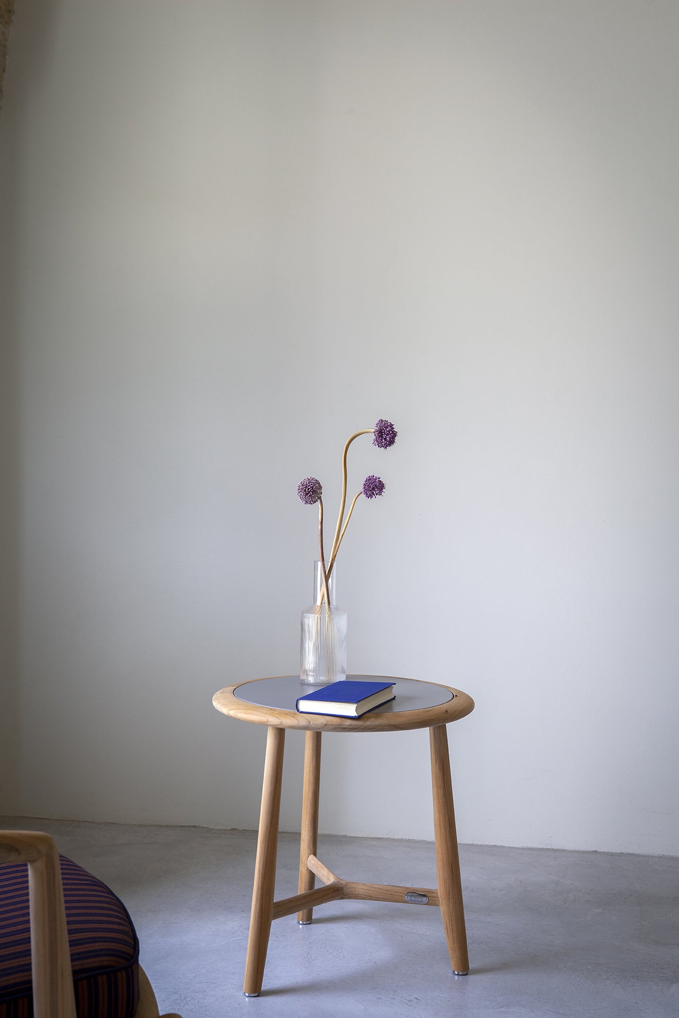 poltrona frau the secret garden small table