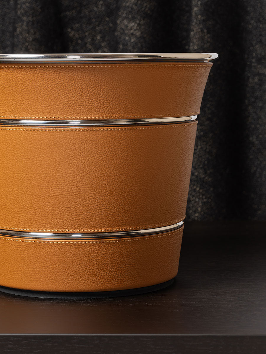 poltrona frau tableware wine cooler