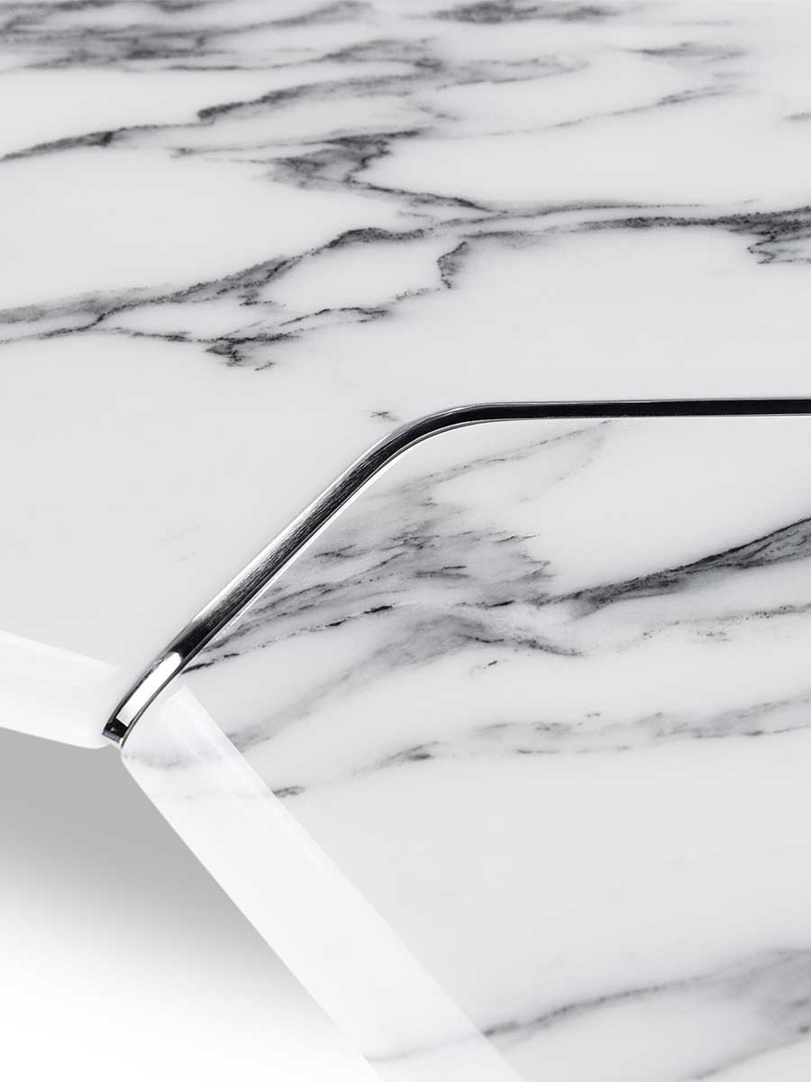 poltrona frau infinitamente table