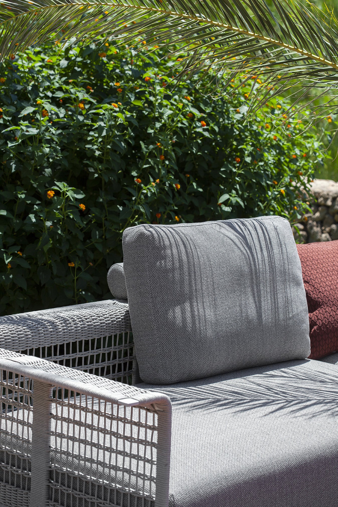 poltrona frau solaria modular sofa