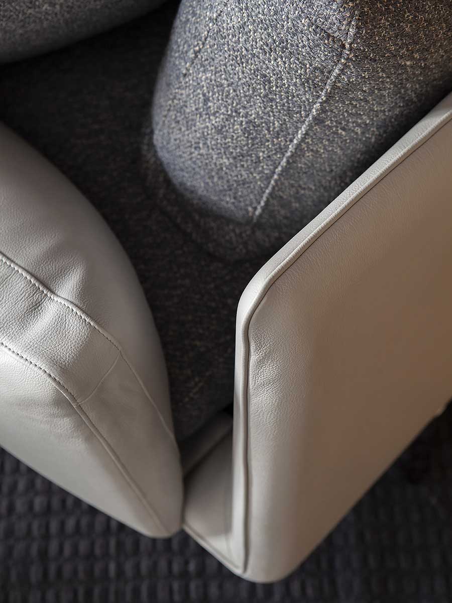 poltrona frau get back sofa