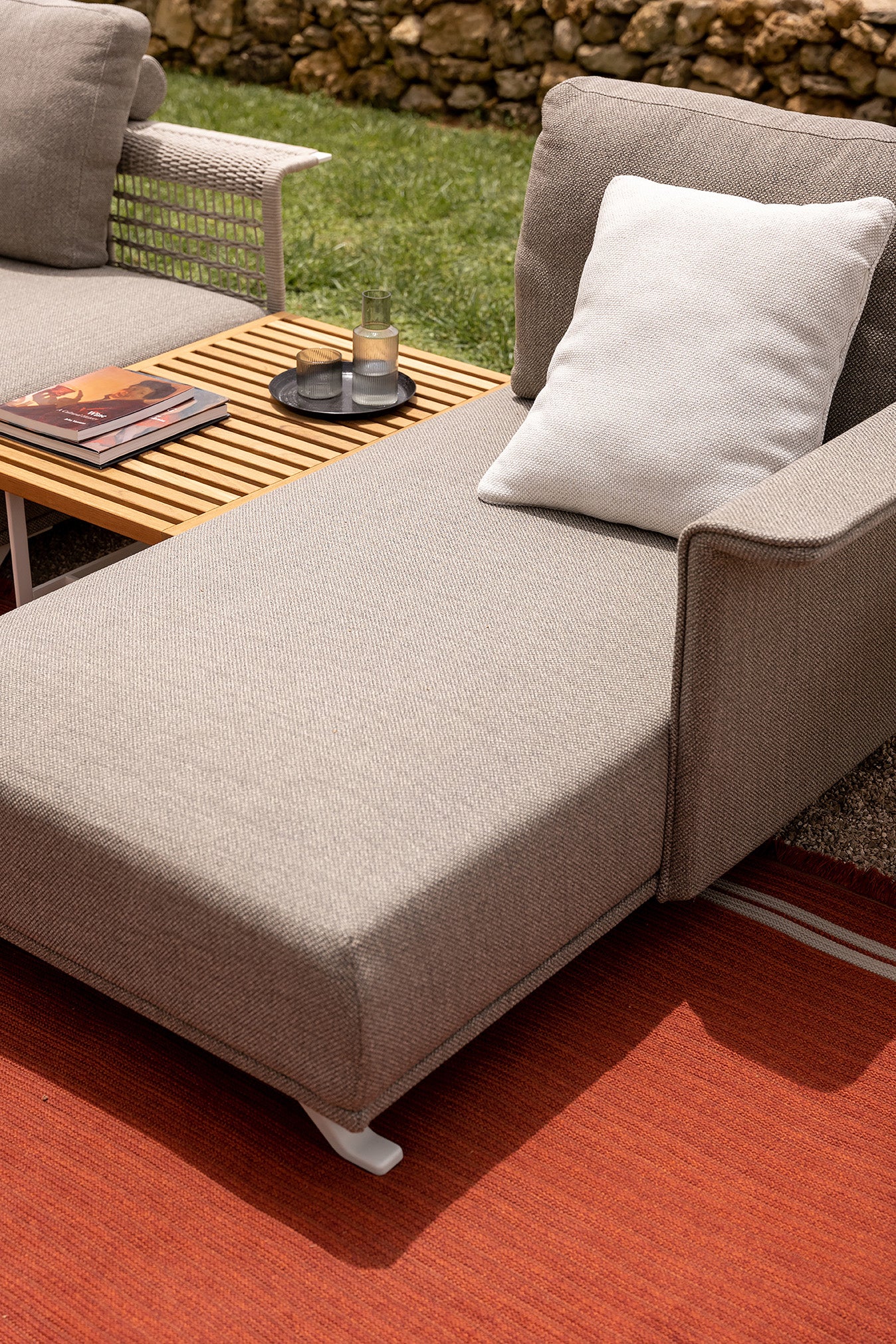 poltrona frau solaria modular sofa