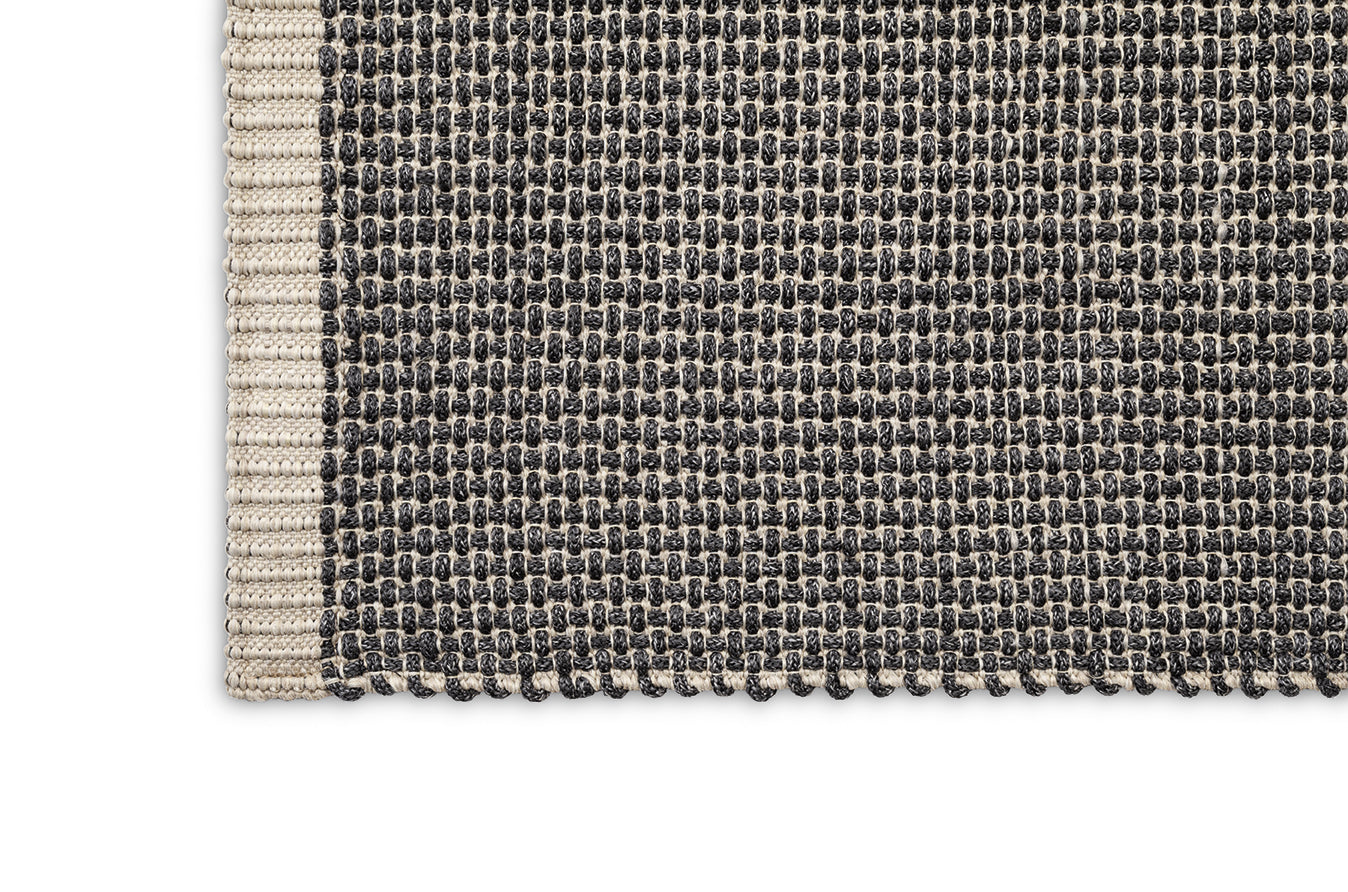poltrona frau grand vizier rug