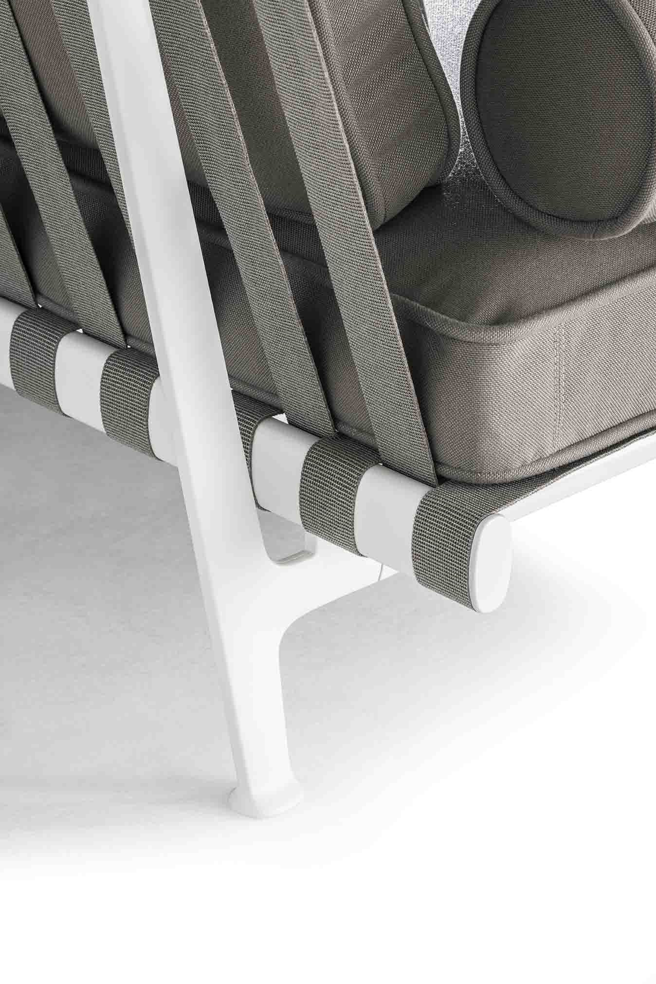 poltrona frau souvenir italie sofa