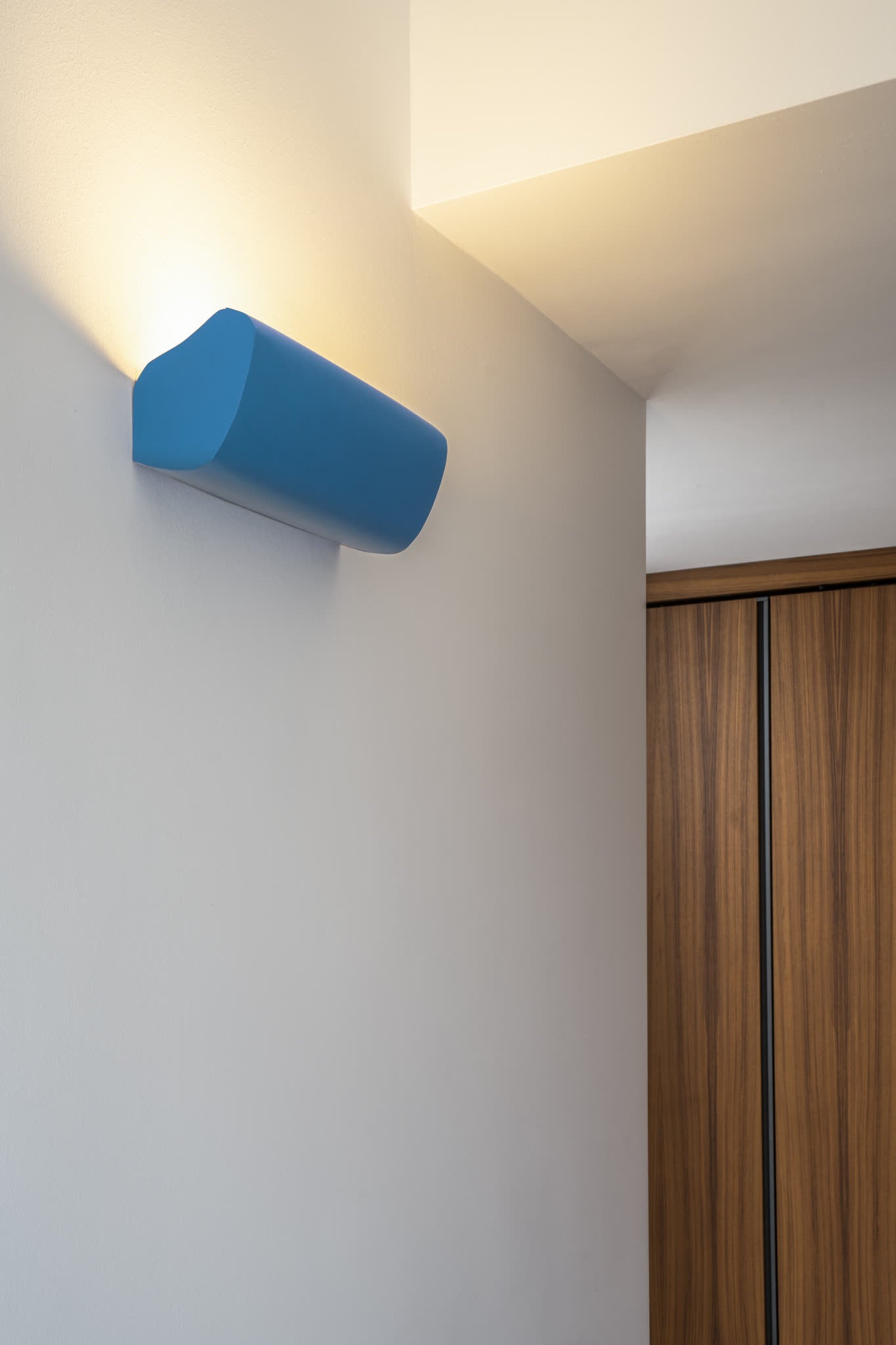 Applique Radieuse Wall Light