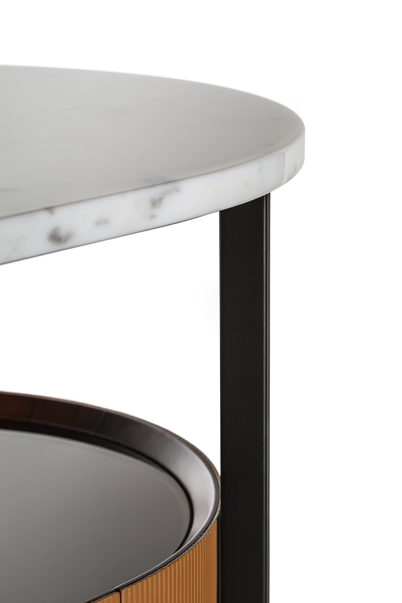 poltrona frau mi high cabinet