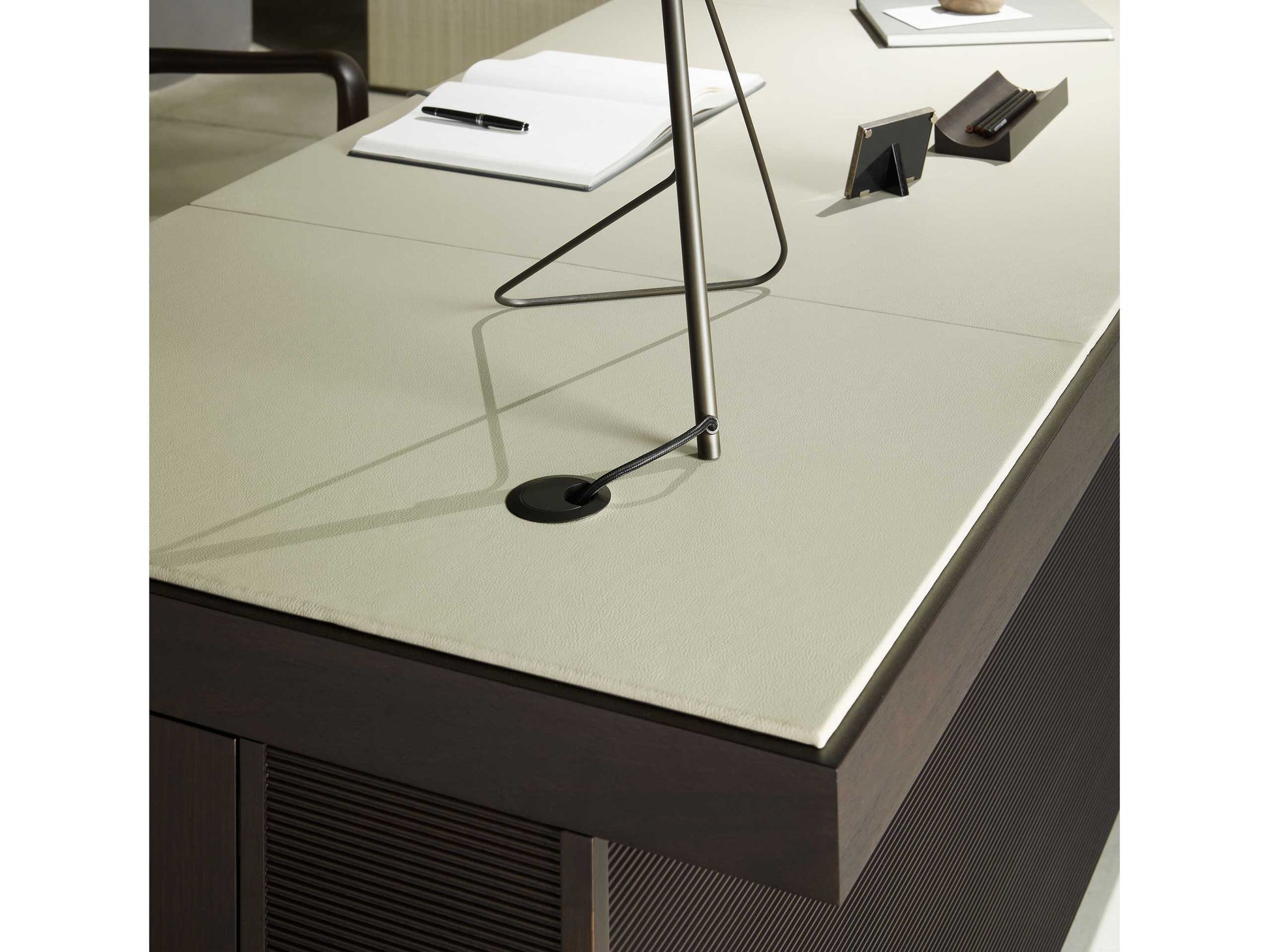 I.C.S. Desk