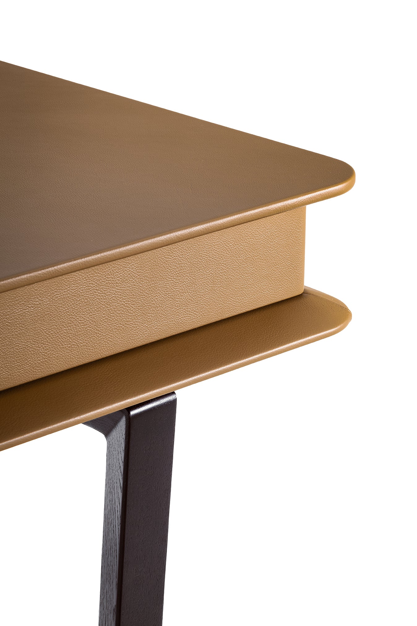 poltrona frau peek a book desk