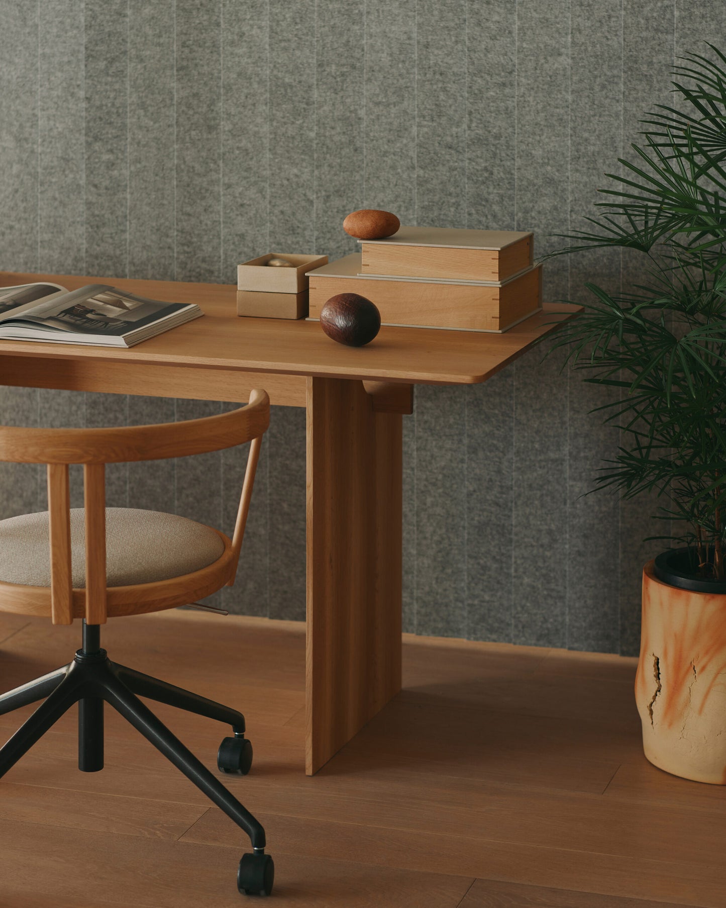 N–DT01 | Dining Table