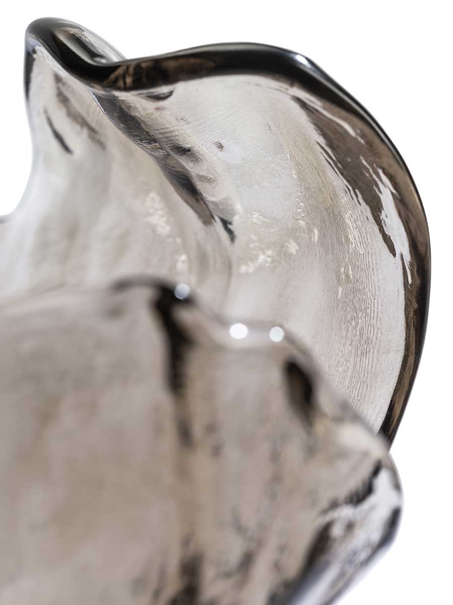 Water Illusion Vase