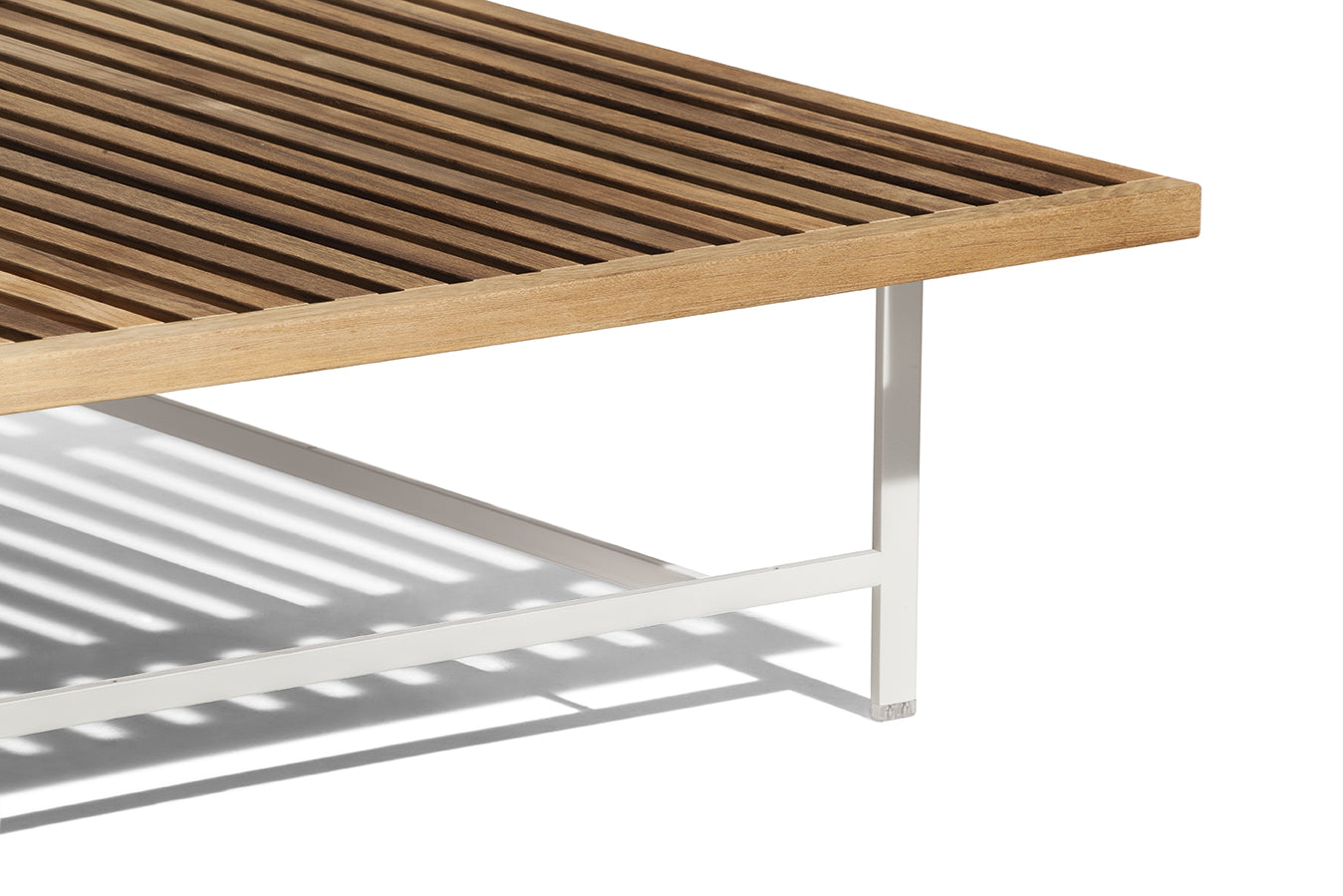 poltrona frau solaria small table