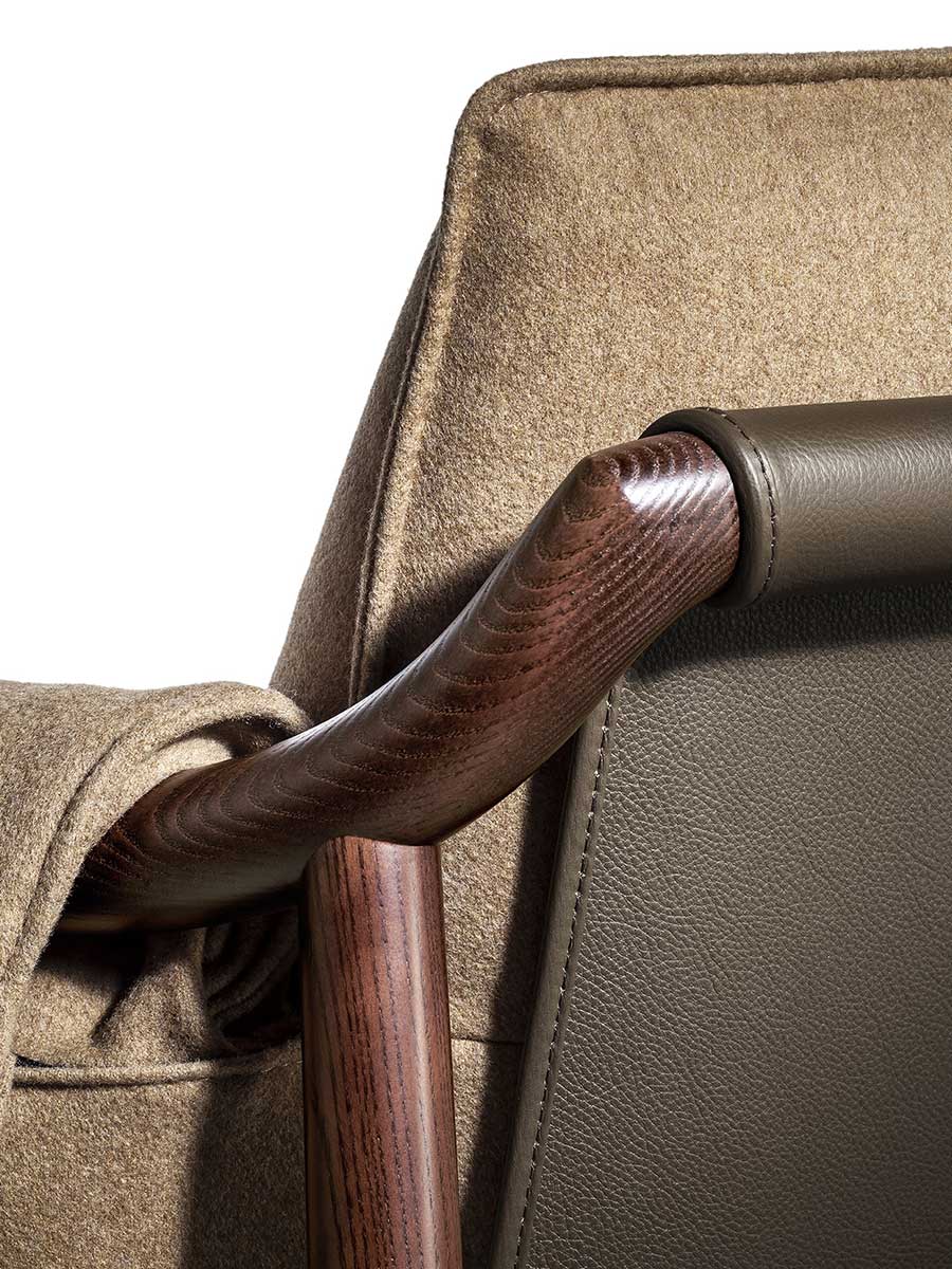 poltrona frau times lounge armchair