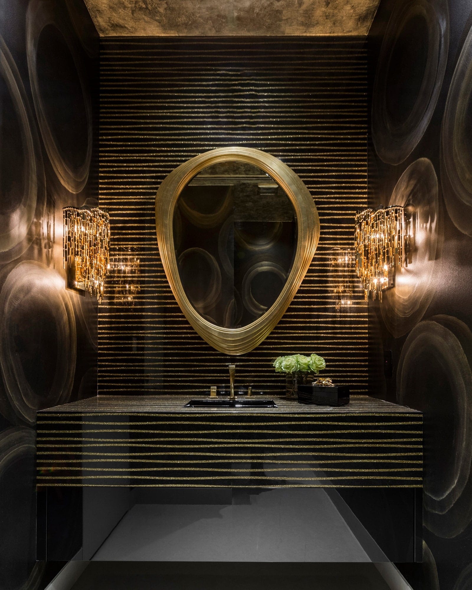 Arthur Wall Lamp
