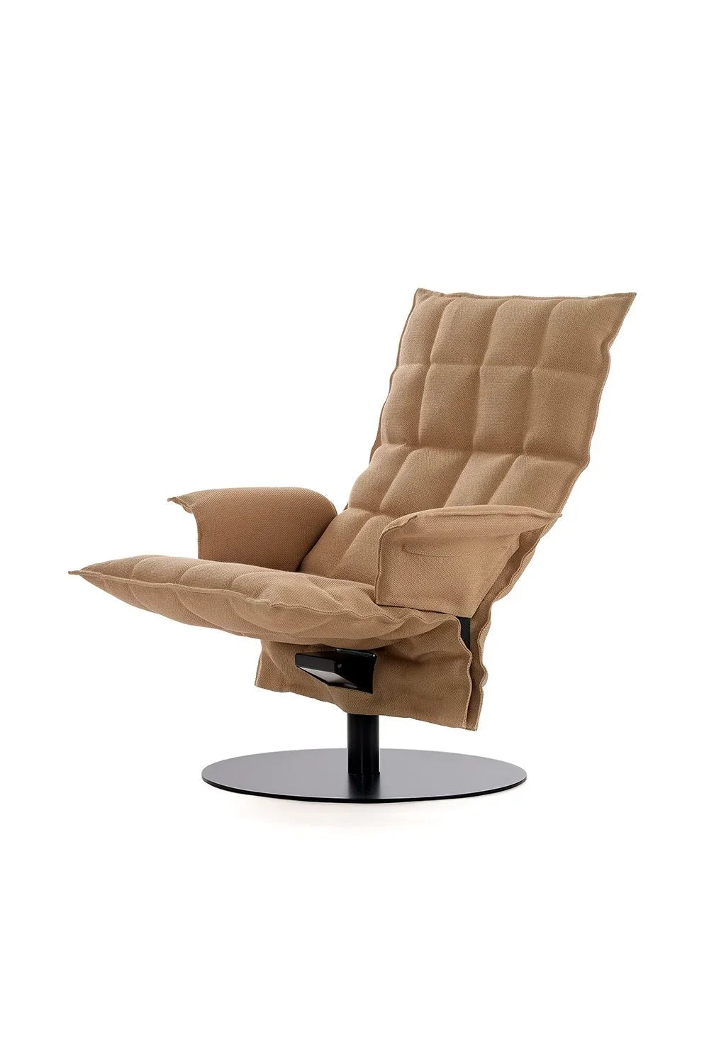 Wide Swivel k chair with plate base