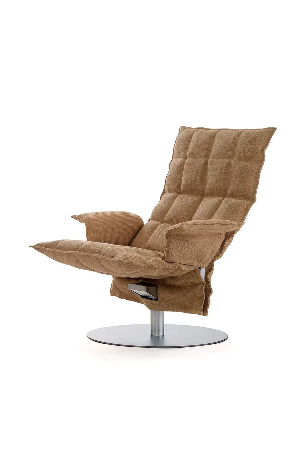 Wide Swivel k chair with plate base