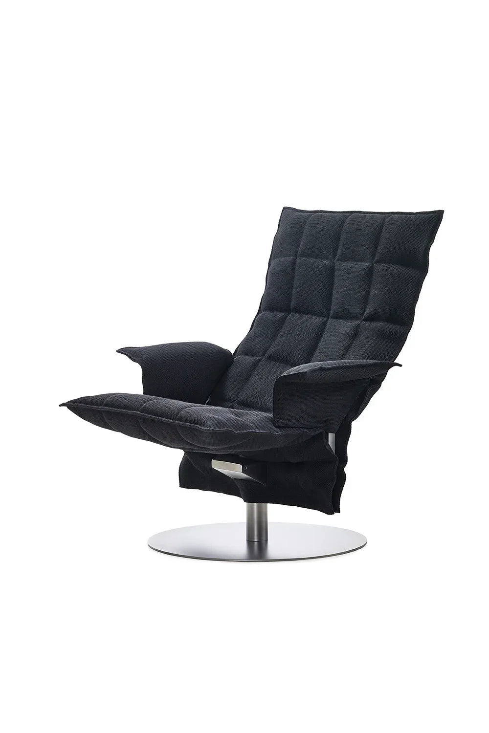Wide Swivel k chair with plate base