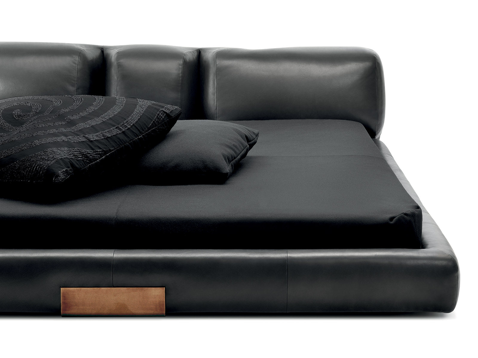 Dc Bed