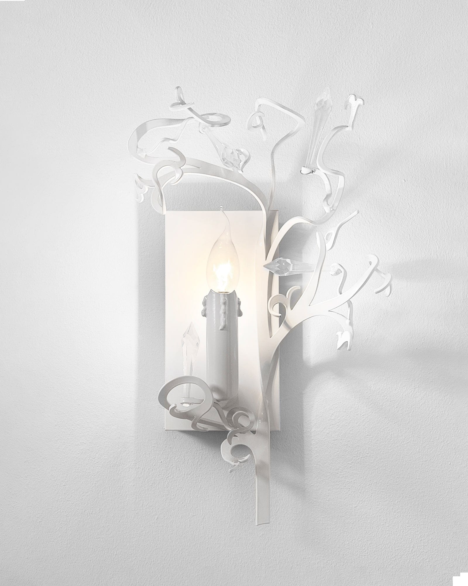 Icy Lady Chandelier Oval