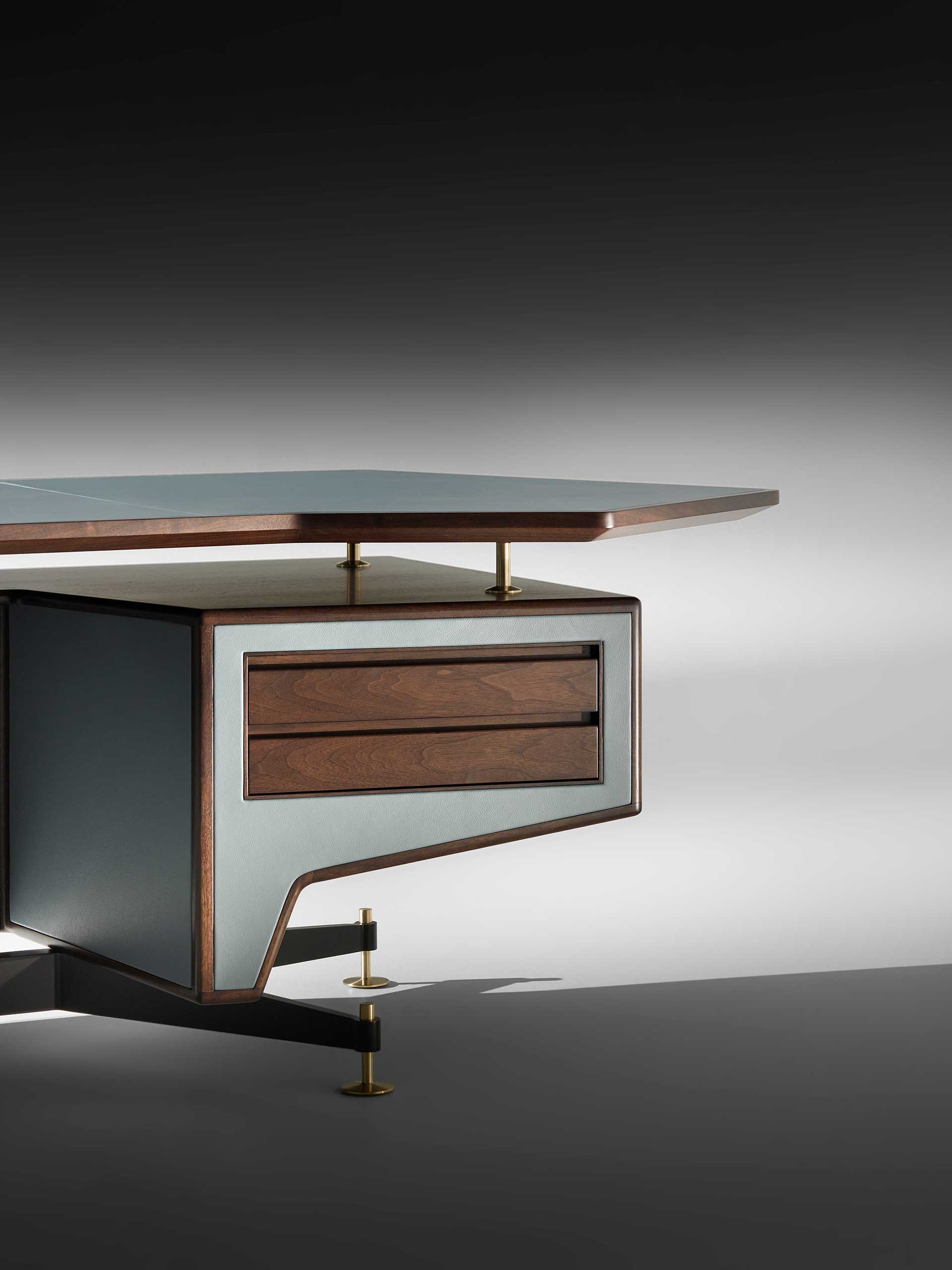 604 Desk