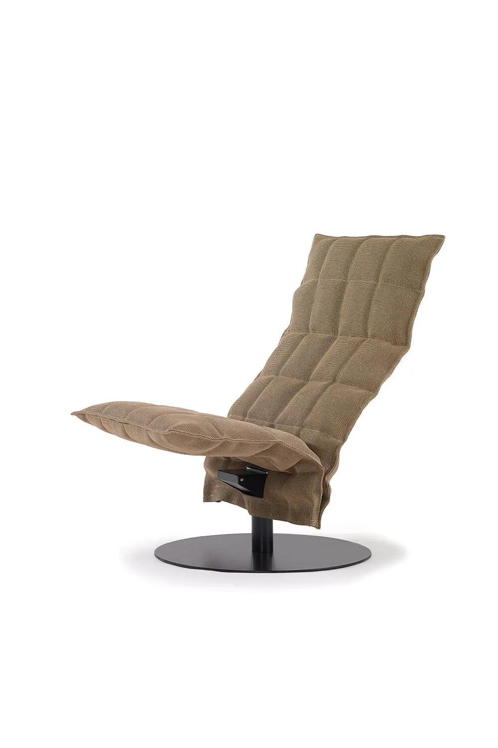 Narrow Swivel k chair with plate base